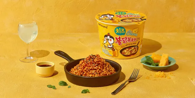 치즈 불닭볶음면: 칼로리, 조리 팁, 그리고 최고의 토핑 아이디어